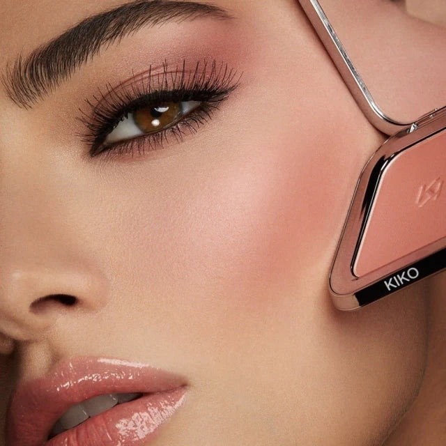 Unlimited Blush - Blush em Pó - Cor 08 Universal Peach - 6g - Imagem 3